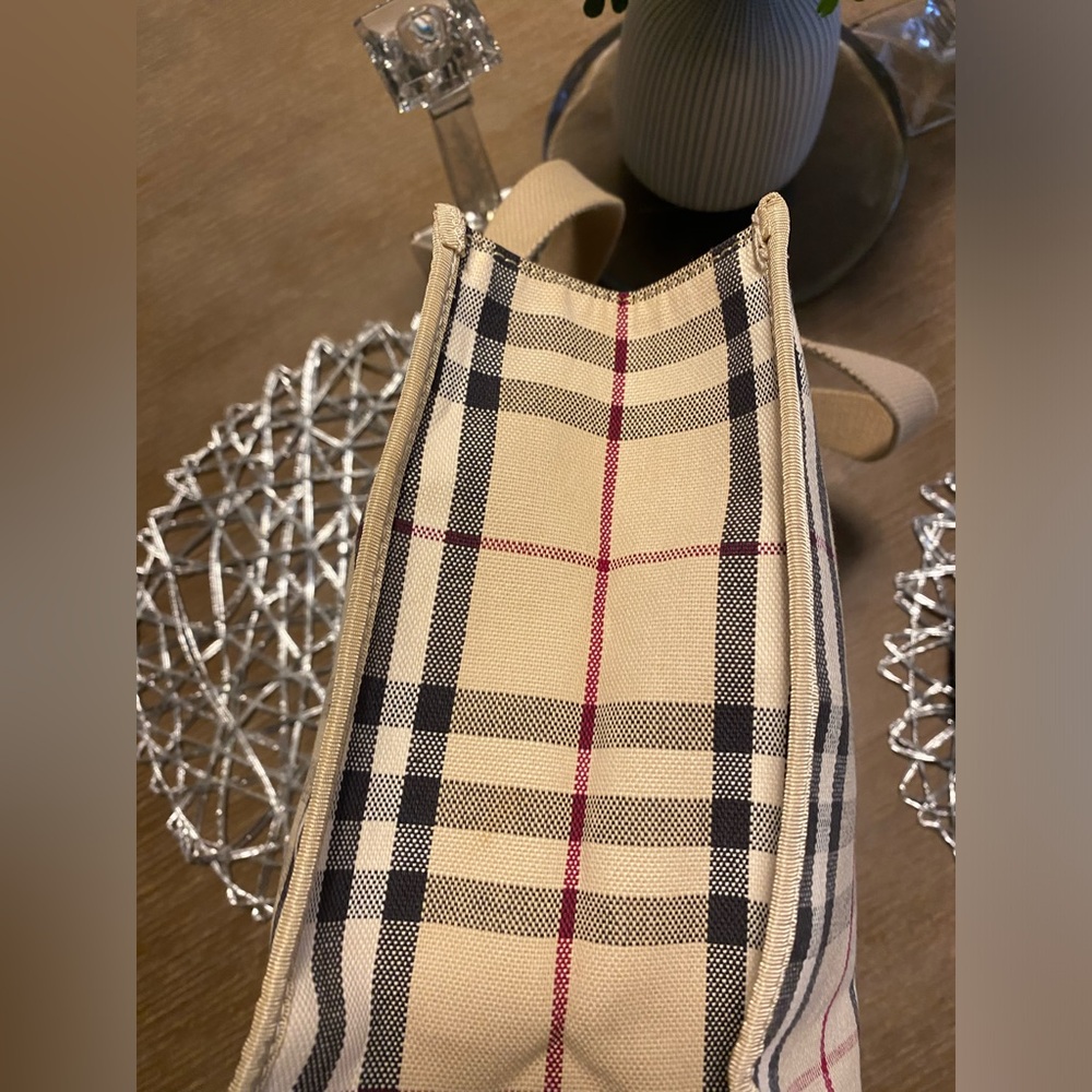 Burberry of London canvas tote - Picture 8 of 15